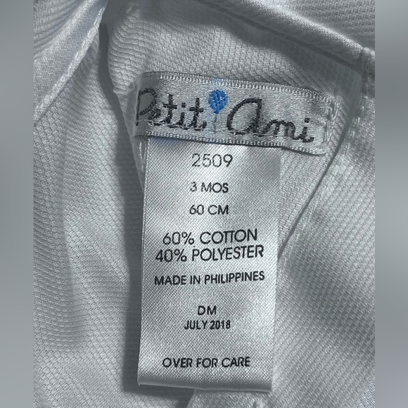 Petit Ami Blue Gingham
2 pc Smocked Romper Baby Boy sz 3mo
Easter Bunny - Picture 10 of 14